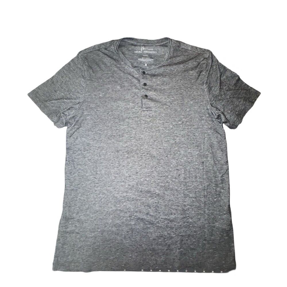 Marc Anthony Luxury Cotton /Poly Grey 3 Button T-shirt Sz L, 44” Chest